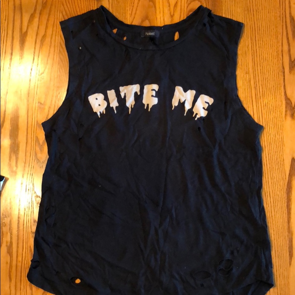 Muscle t- shirt
